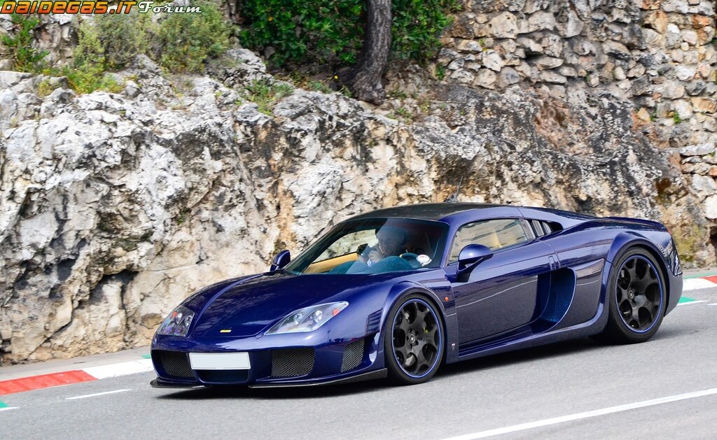 Noble m600 Carbon Sport