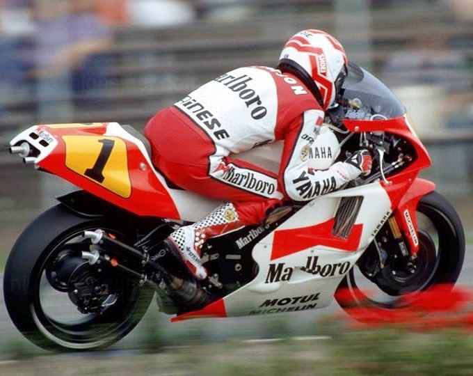 Yamaha yzr500 1983